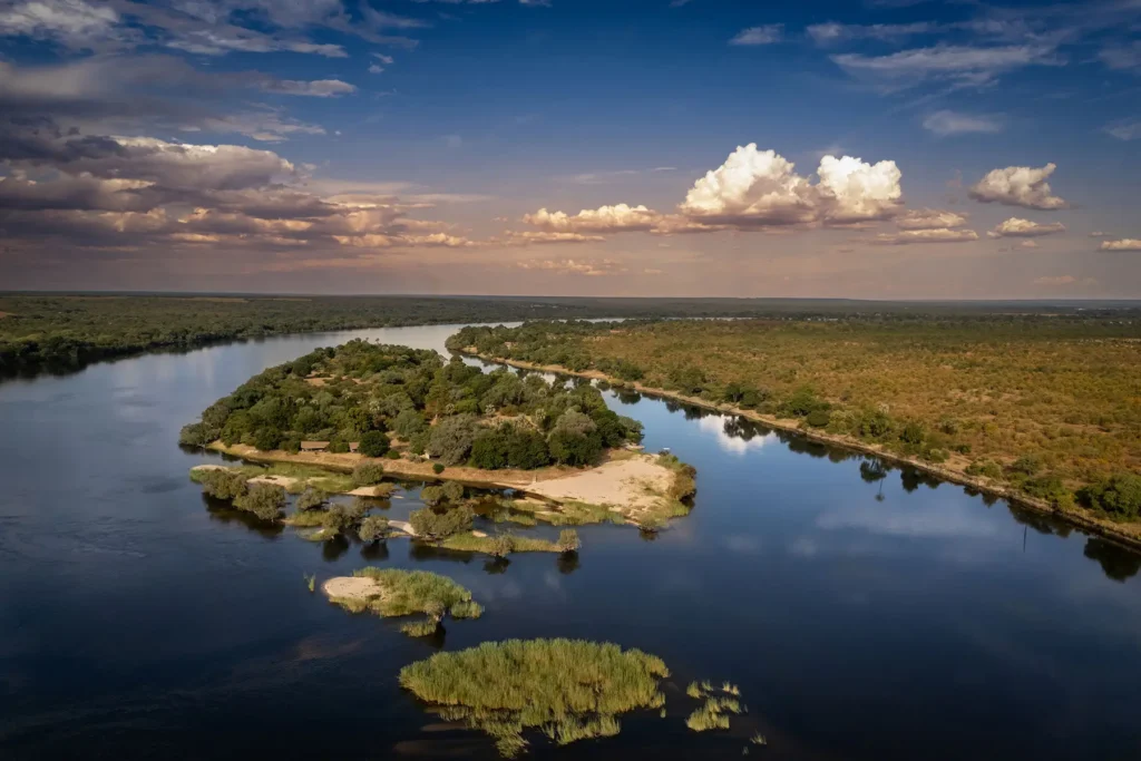 1800px-2026-seolo-africa-chundu-aerial-14