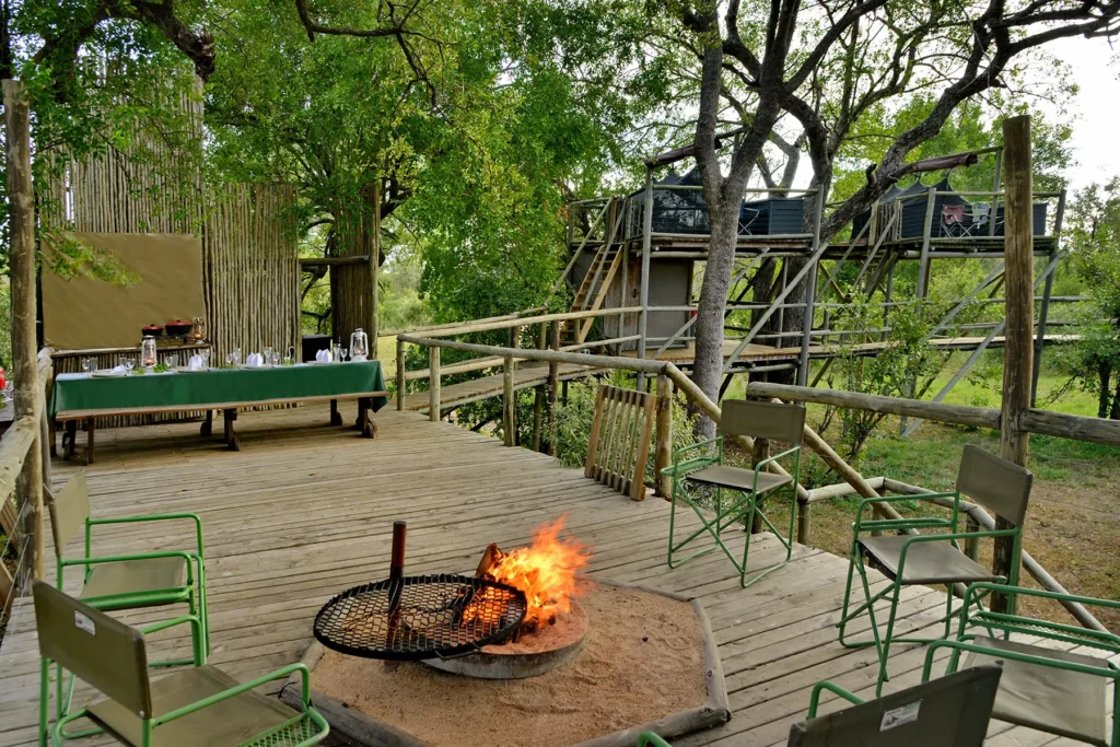 1800px-2026-seolo-africa-sleep-outs-decks-37